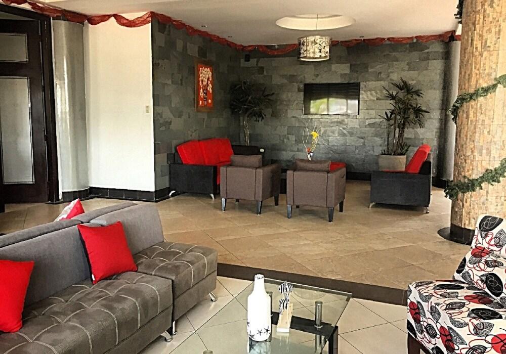 Hotel Presidente 3*
